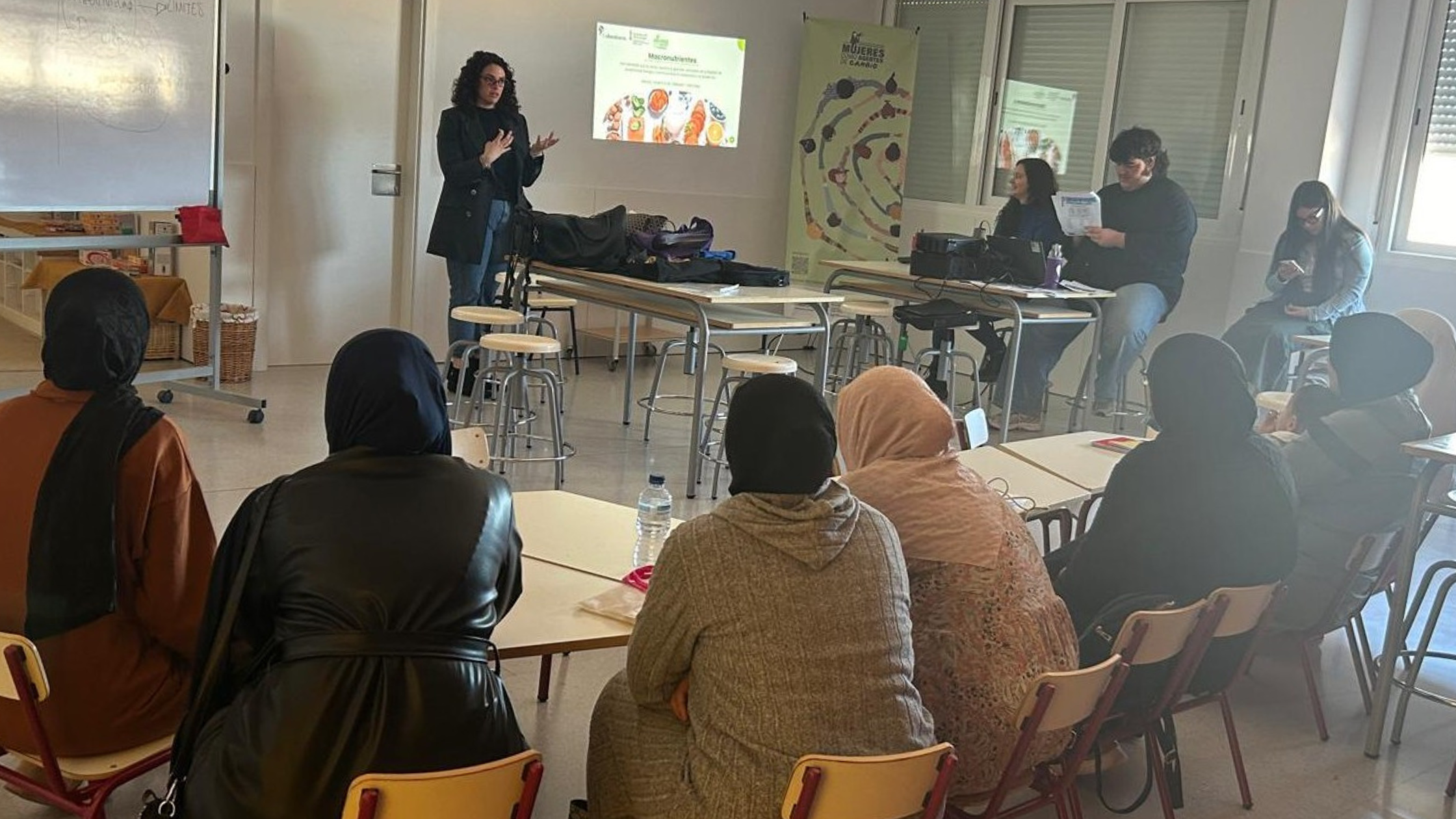 Columbares impulsa el liderazgo femenino en Pilar de la Horadada