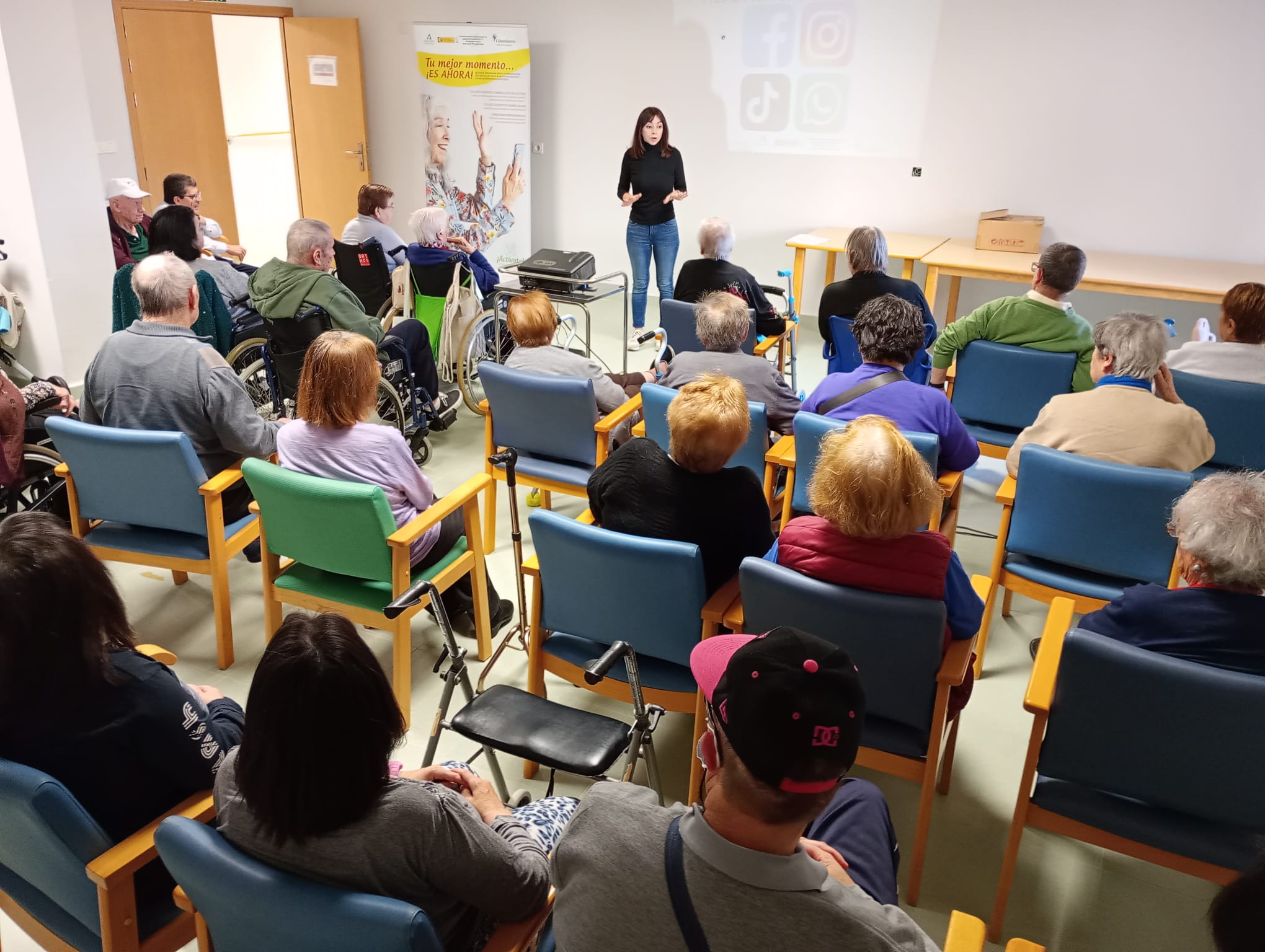 Columbares pone en marcha el proyecto Actívate en Andalucía