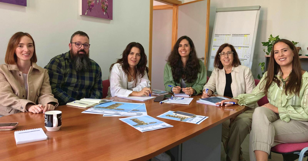 Columbares y Torredonjimeno colaboran para mejorar la atención a la población temporera