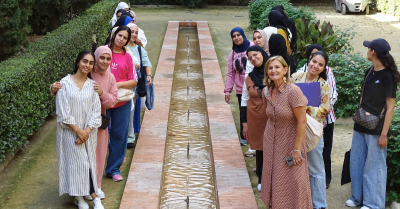 Las mujeres de Tejiendo Futuro descubren el Museo de las Claras y el centro de Murcia