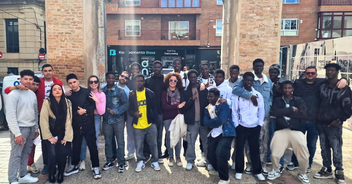 Columbares avanza en la formación del alumnado del PFP de madera durante el segundo trimestre